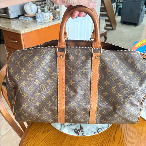 Louis Vuitton Beige and Tan Travel Bag - Picture 1 of 16